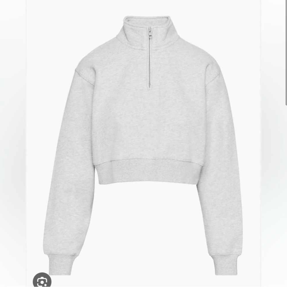 Aritzia TNA Perfect Cozy Fleece 1/4 Zip- Size Medium, color heather gray
